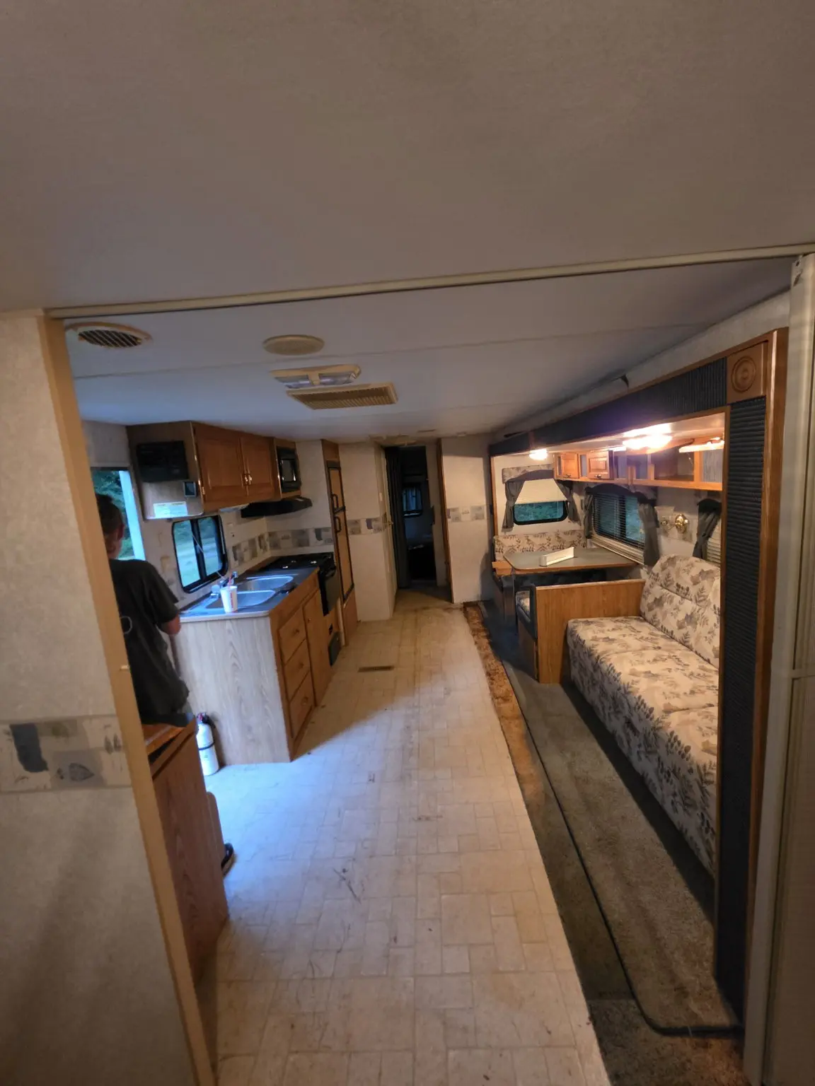 Camper restoration photo 12