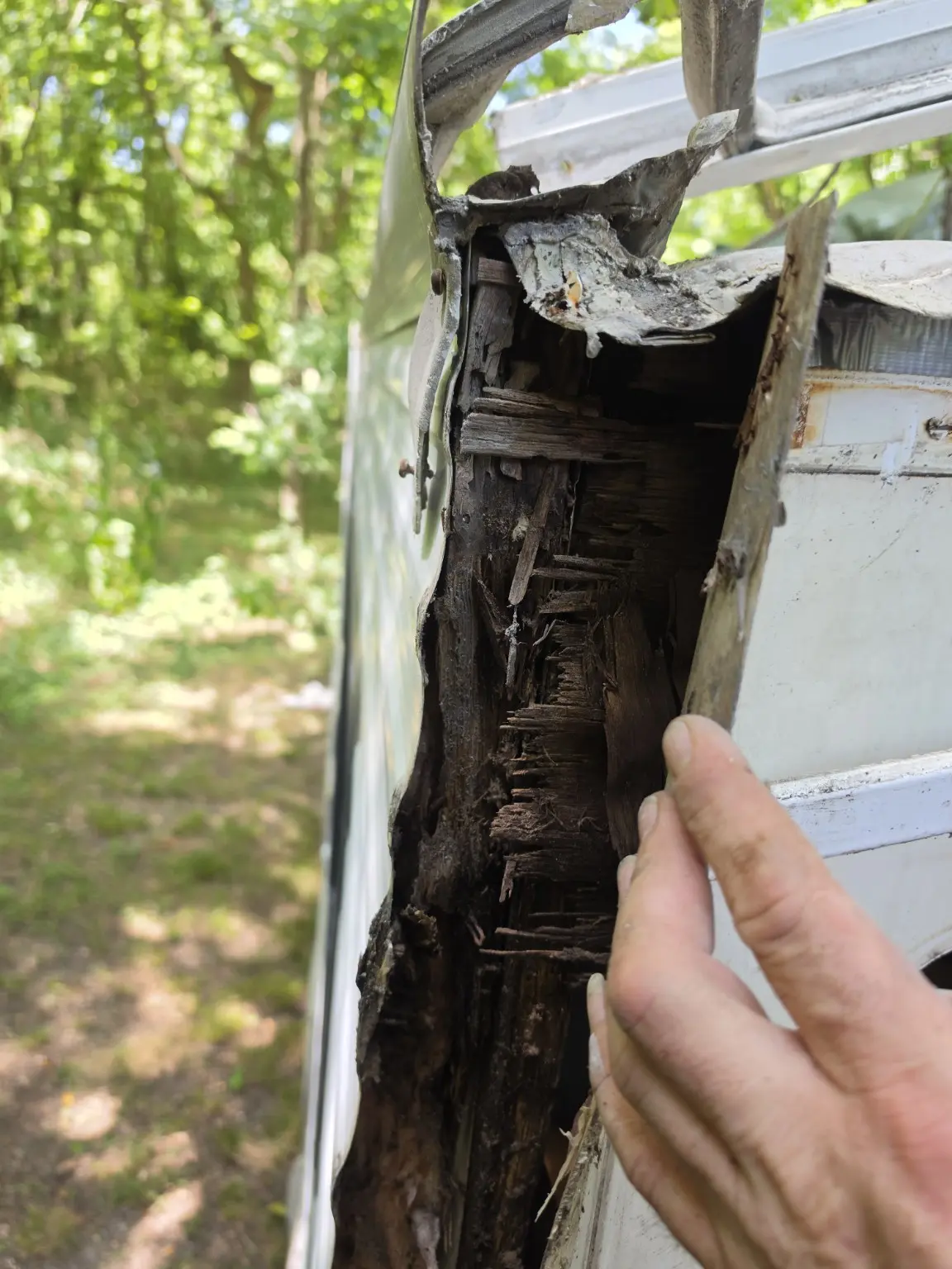 Camper restoration photo 6