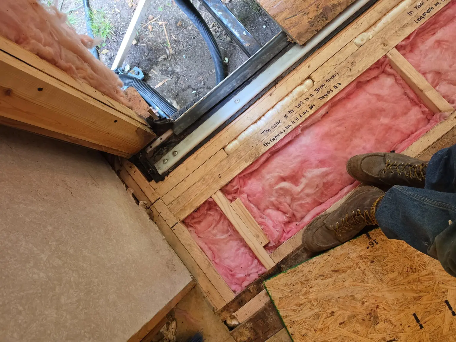 Camper restoration photo 23