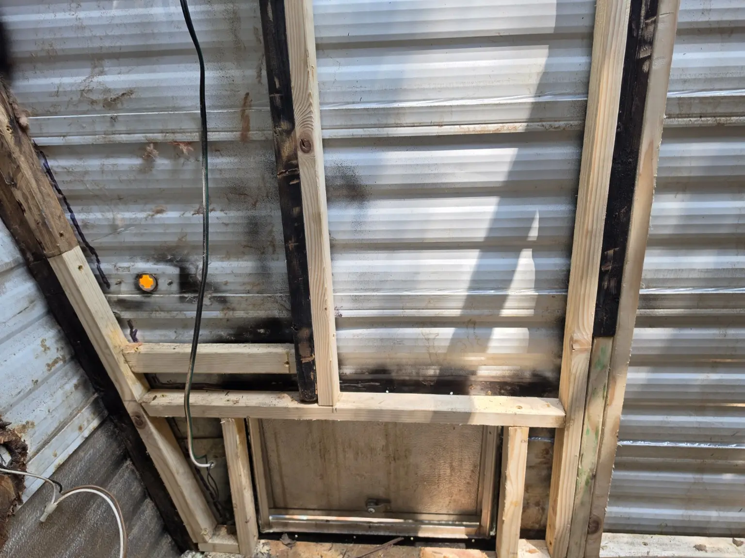 Camper restoration photo 9