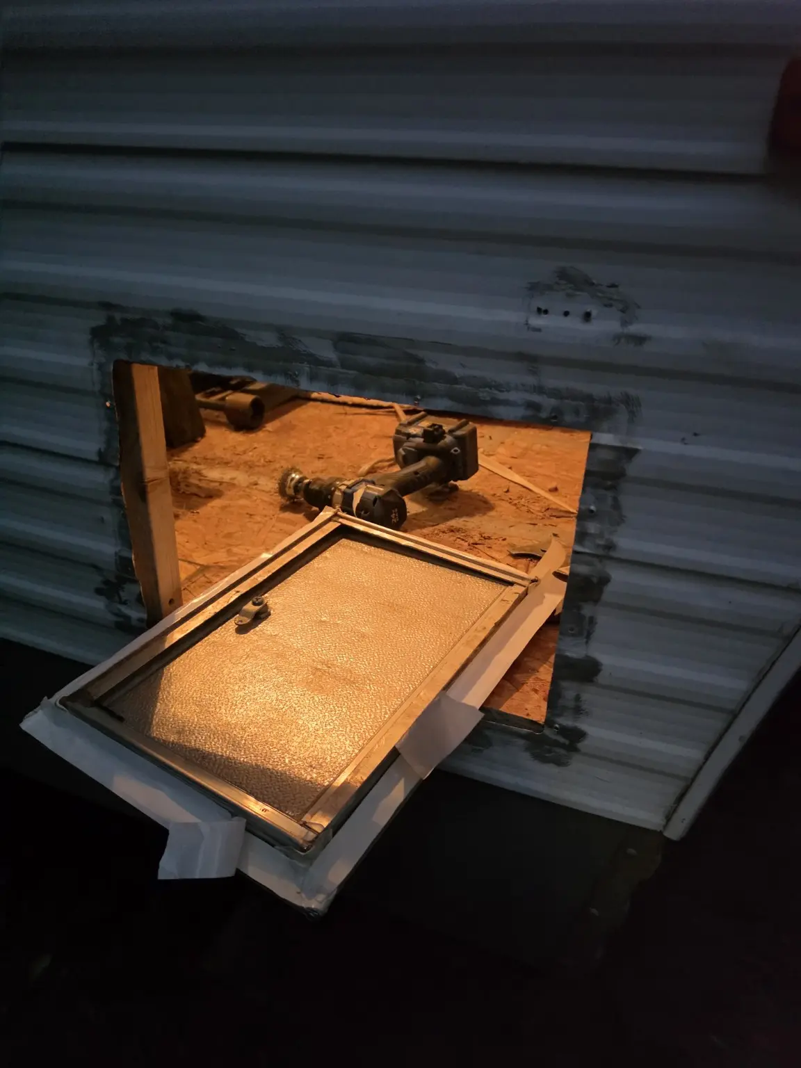 Camper restoration photo 28