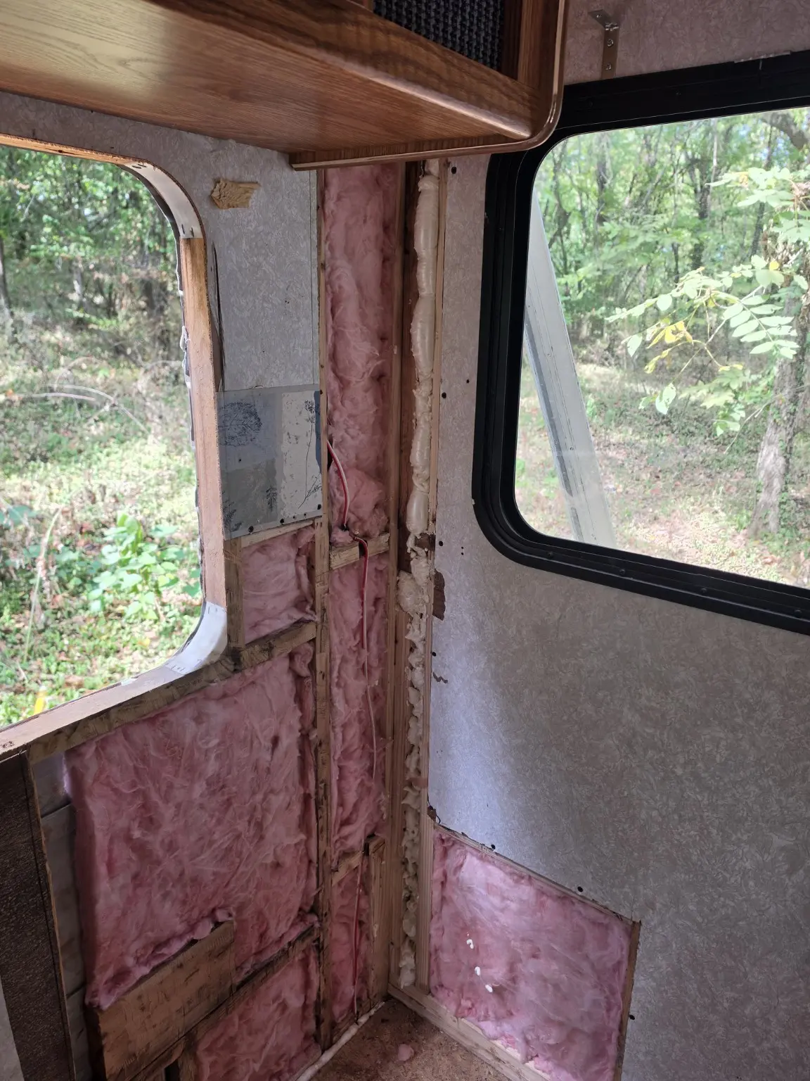 Camper restoration photo 38